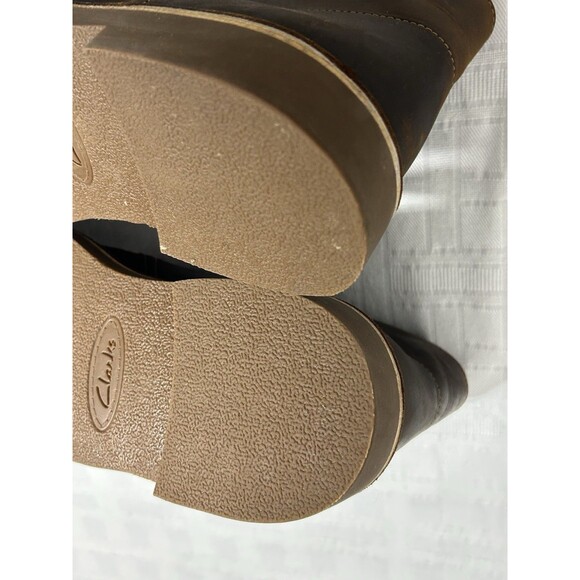 Clarks Collection Mens Size 12 M Brown Leather Classic Desert Chukka Boots shoe main image 4